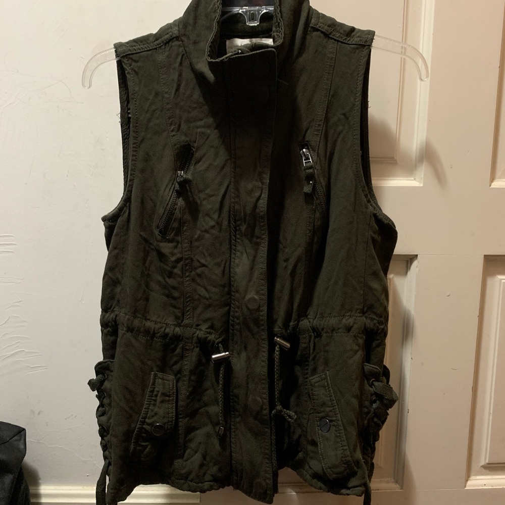 Light weight fashion army vest